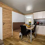 Cozy And Chic Little House With Pool Ivinj - 4 Tisno