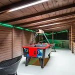 Cozy And Chic Little House With Pool Ivinj - 4 Holiday home