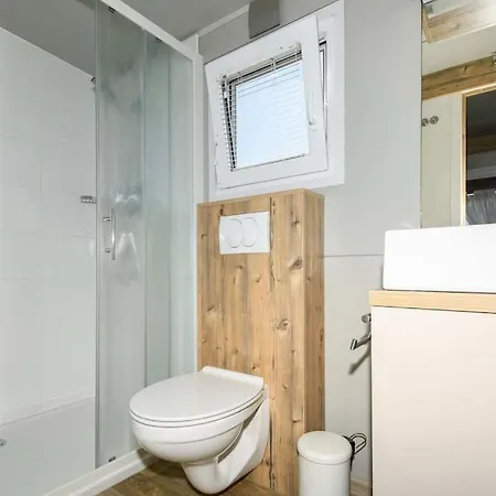 Cozy And Chic Little House With Pool Ivinj - 4 Tisno