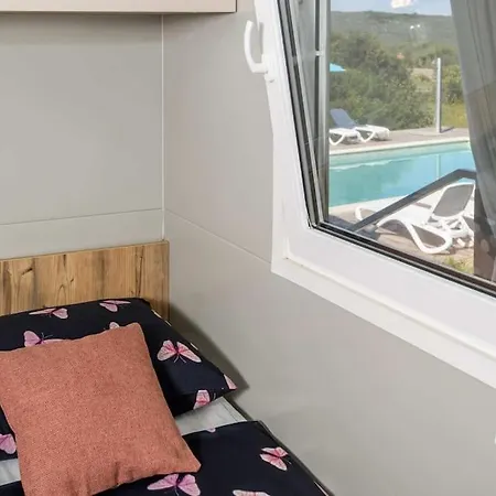 Cozy And Chic Little House With Pool Ivinj - 4 * Tisno