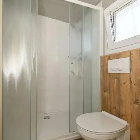 Holiday home Cozy And Chic Little House With Pool Ivinj - 4