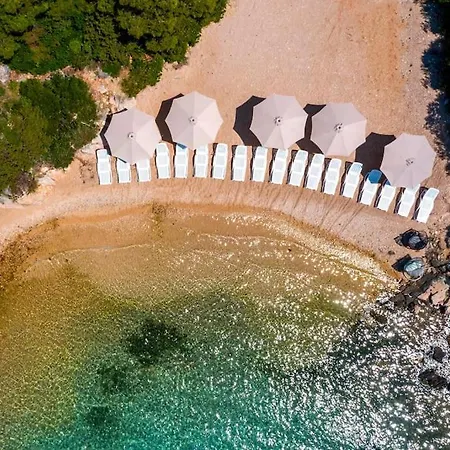 Holiday home Cozy And Chic Little House With Pool Ivinj - 4