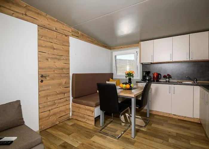 Cozy And Chic Little House With Pool Ivinj - 4 티스노