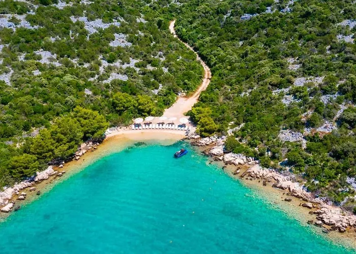 펜션 Cozy And Chic Little House With Pool Ivinj - 4