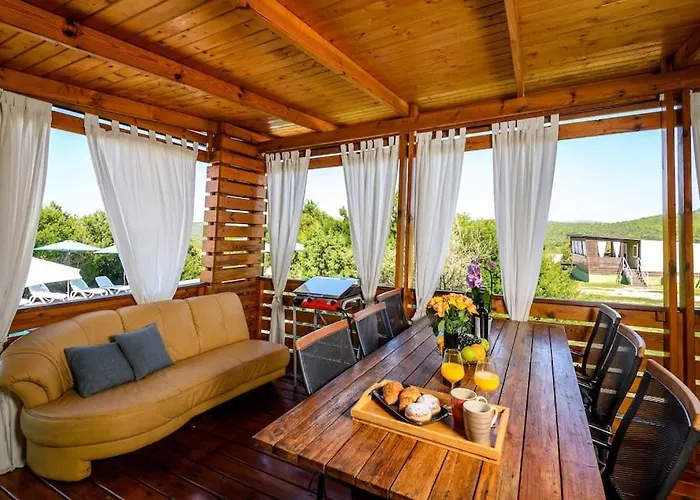 펜션 Cozy And Chic Little House With Pool Ivinj - 4